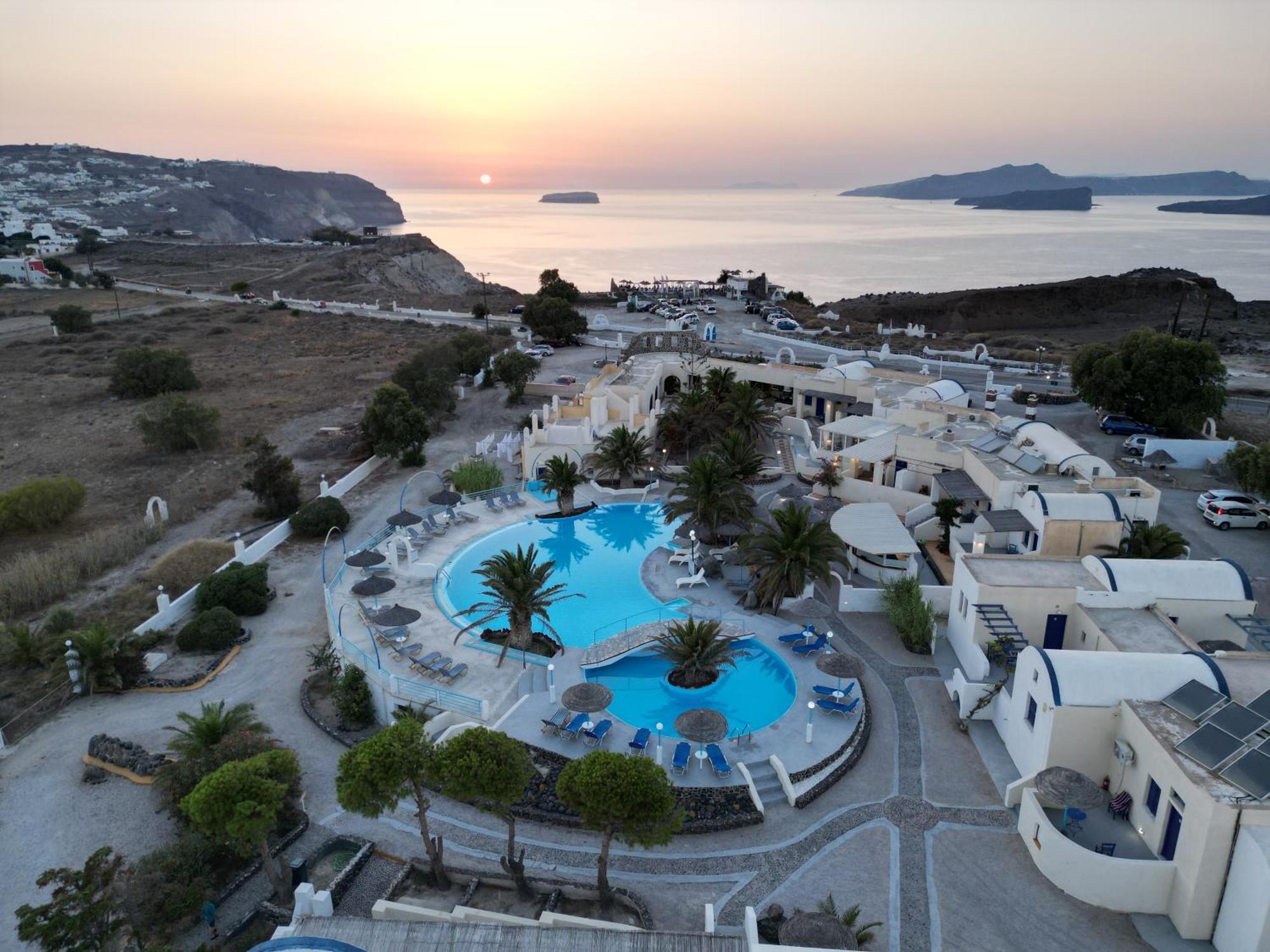Caldera View Resort - Adults Only Меґалохорі Екстер'єр фото
